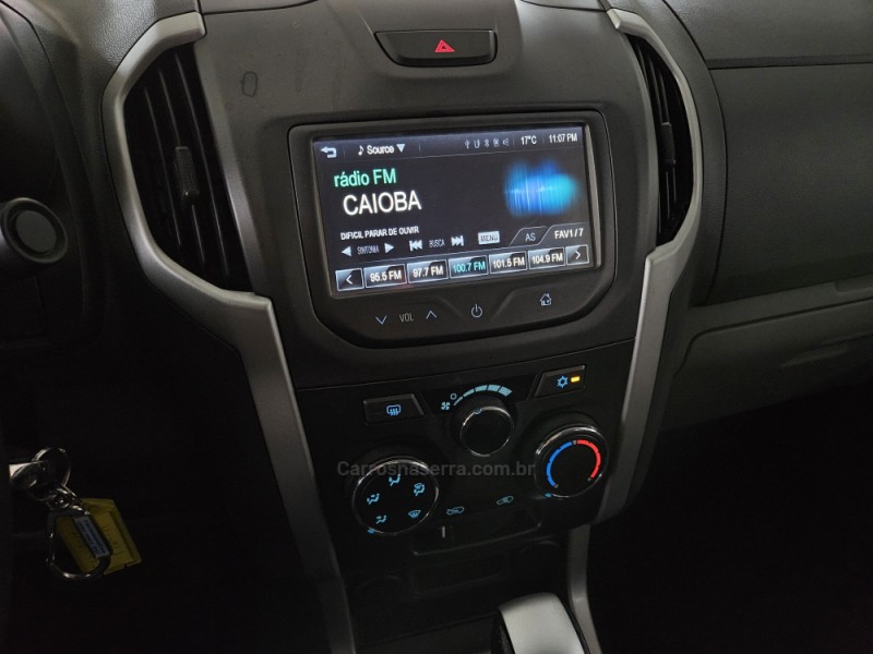 S10 2.8 LT 4X4 CD 16V TURBO DIESEL 4P AUTOMÁTICO - 2015 - TAPEJARA