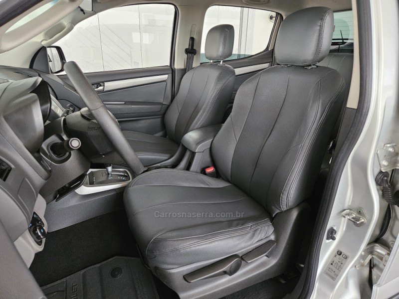 S10 2.8 LT 4X4 CD 16V TURBO DIESEL 4P AUTOMÁTICO - 2015 - TAPEJARA