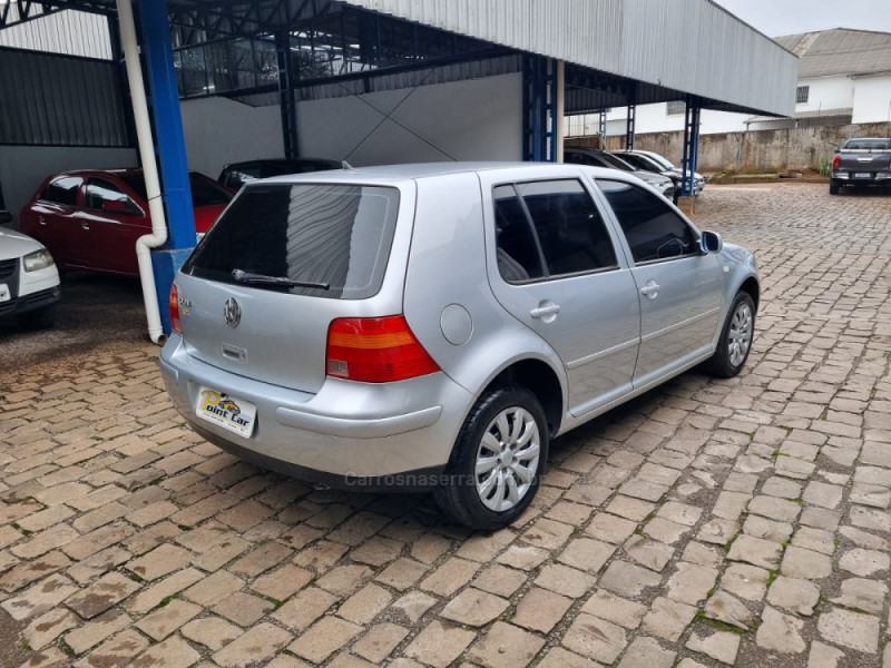 GOLF 1.6 MI 8V GASOLINA 4P MANUAL - 2002 - VACARIA