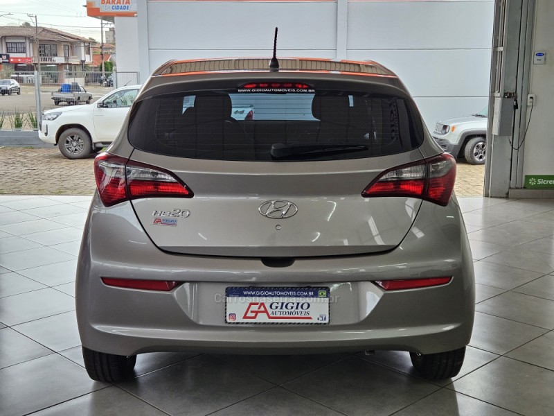 HB20 1.0 UNIQUE 12V FLEX 4P MANUAL - 2019 - TAPEJARA