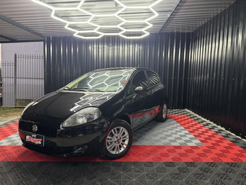PUNTO 1.4 ELX 8V FLEX 4P MANUAL - 2011 - CAXIAS DO SUL