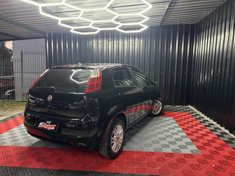 PUNTO 1.4 ELX 8V FLEX 4P MANUAL - 2011 - CAXIAS DO SUL