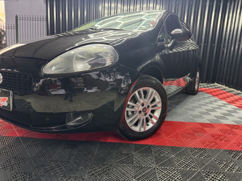 PUNTO 1.4 ELX 8V FLEX 4P MANUAL - 2011 - CAXIAS DO SUL