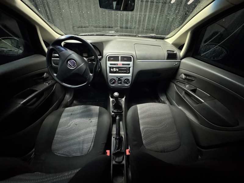 PUNTO 1.4 ELX 8V FLEX 4P MANUAL - 2011 - CAXIAS DO SUL