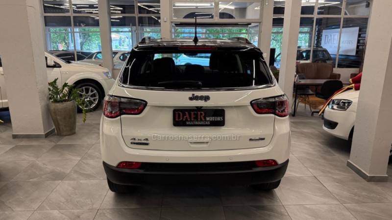 COMPASS 2.0 16V DIESEL LONGITUDE 4X4 AUTOMÁTICO - 2017 - NOVO HAMBURGO
