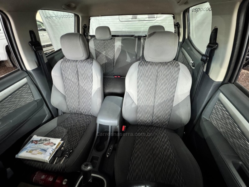S10 2.4 LT 4X2 CD 8V FLEX 4P MANUAL - 2014 - NOVA PRATA