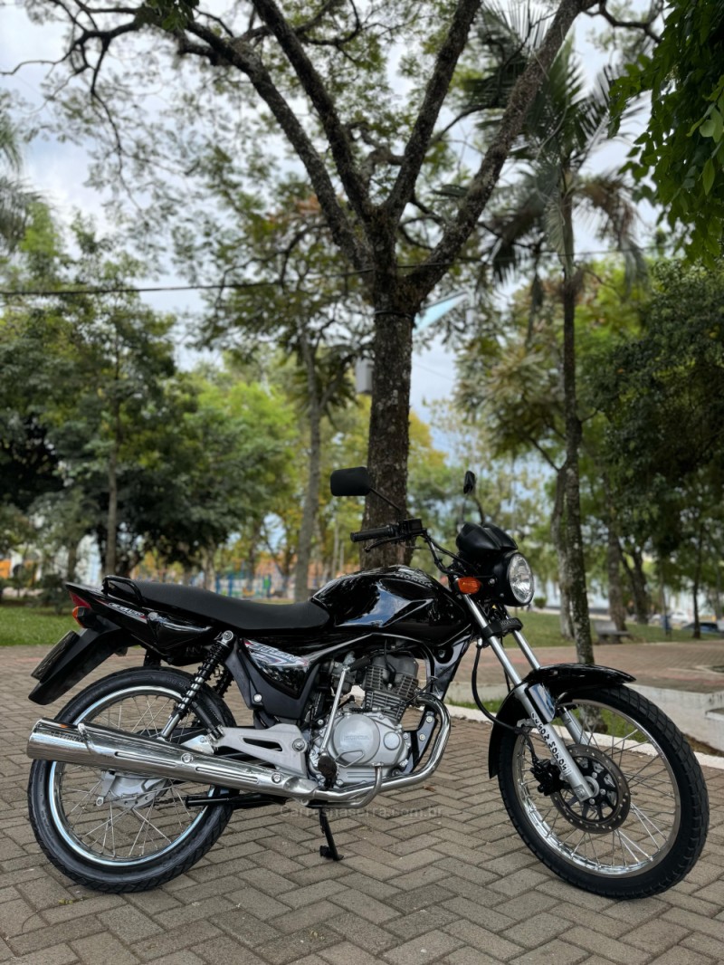CG 150 TITAN ESD