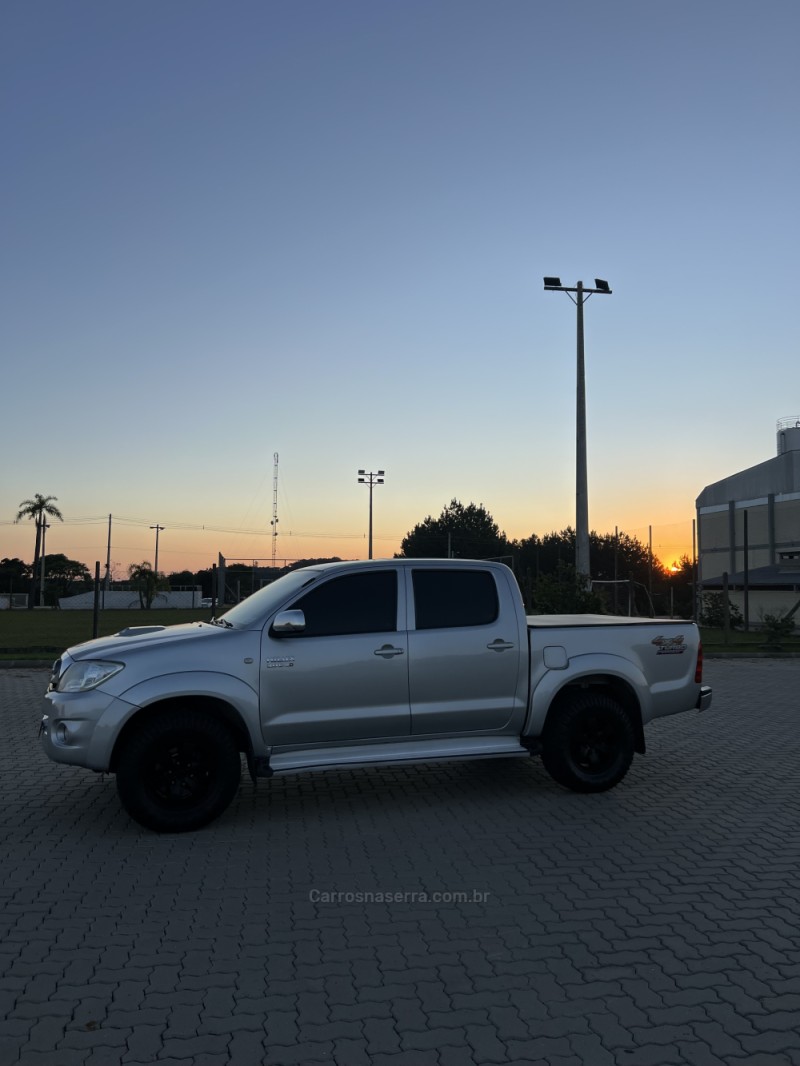 HILUX 3.0 SRV 4X4 CD 16V TURBO DIESEL 4P MANUAL - 2009 - ANTôNIO PRADO