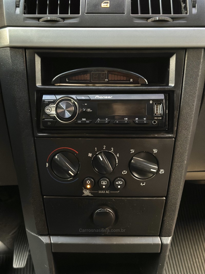 MERIVA 1.8 MPFI MAXX 8V FLEX 4P MANUAL - 2007 - ESTâNCIA VELHA