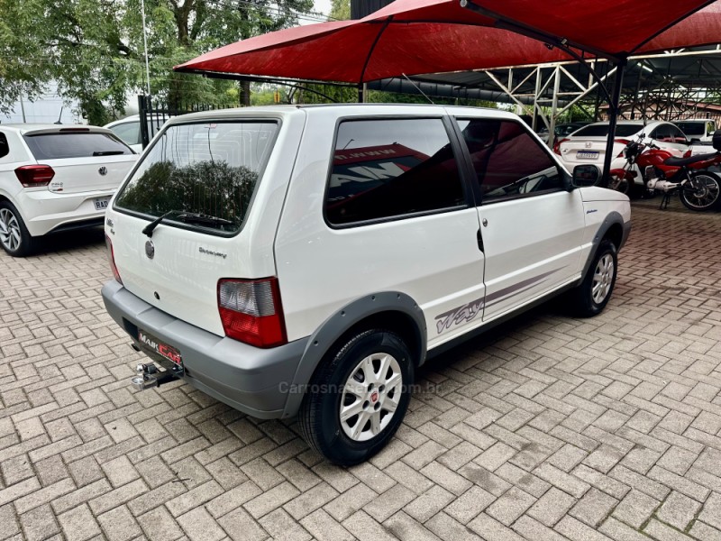 UNO 1.0 MPI MILLE WAY ECONOMY 8V FLEX 2P MANUAL - 2012 - ESTâNCIA VELHA