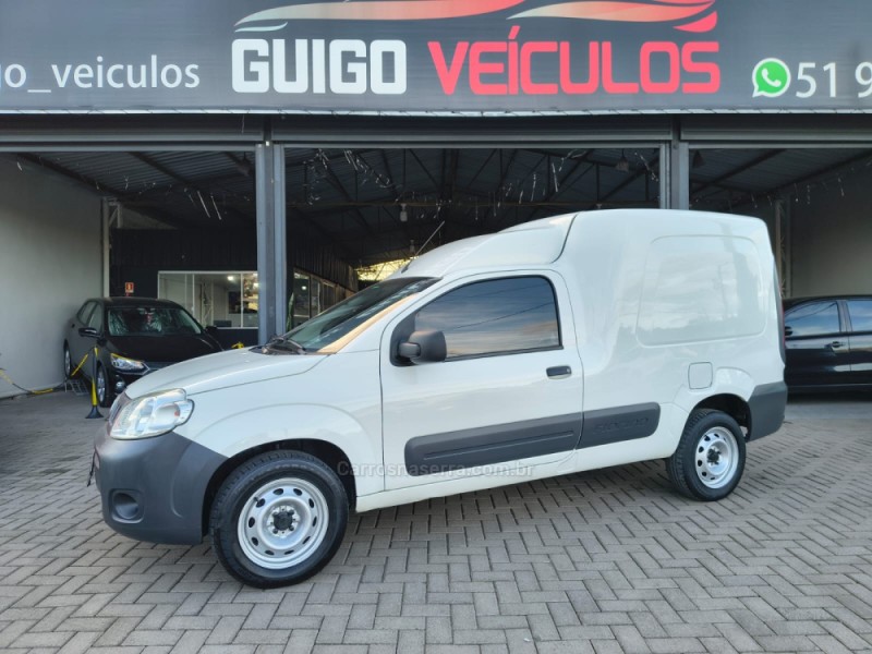 FIORINO 1.4 HARD WORKING FURGÃO EVO 8V FLEX 2P MANUAL - 2017 - NOVO HAMBURGO