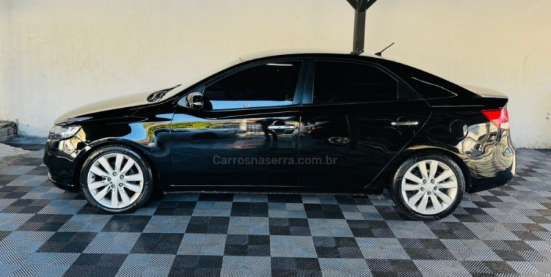 CERATO 1.6 SX3 16V FLEX 4P MANUAL - 2012 - NOVO HAMBURGO