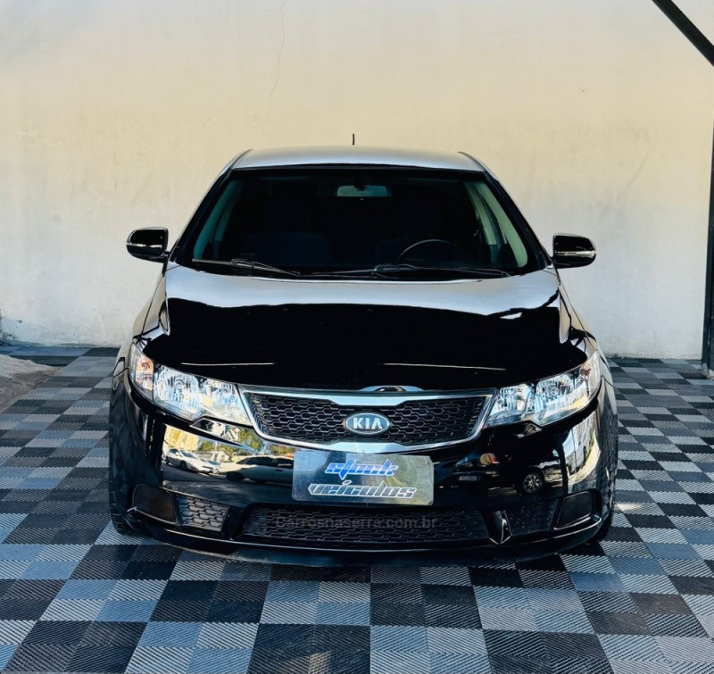 CERATO 1.6 SX3 16V FLEX 4P MANUAL - 2012 - NOVO HAMBURGO