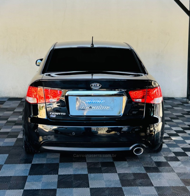 CERATO 1.6 SX3 16V FLEX 4P MANUAL - 2012 - NOVO HAMBURGO