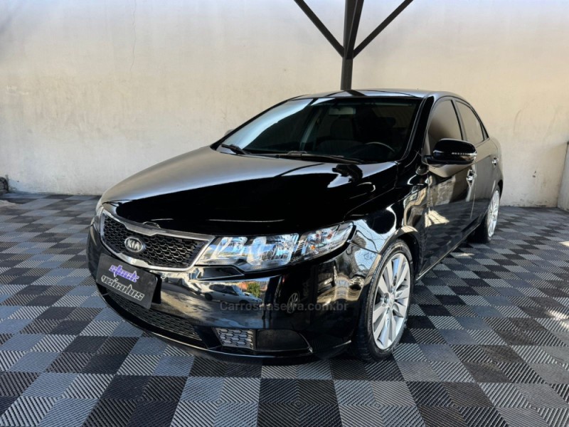 CERATO 1.6 SX3 16V FLEX 4P MANUAL - 2012 - NOVO HAMBURGO
