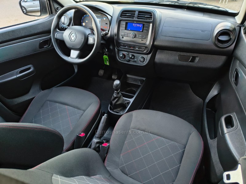 KWID 1.0 12V SCE FLEX ZEN MANUAL - 2023 - NOVO HAMBURGO