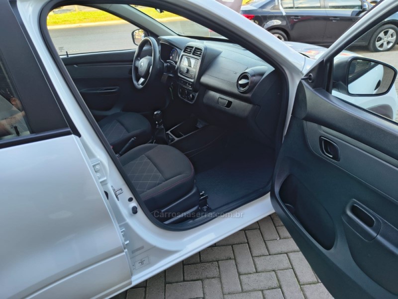 KWID 1.0 12V SCE FLEX ZEN MANUAL - 2023 - NOVO HAMBURGO