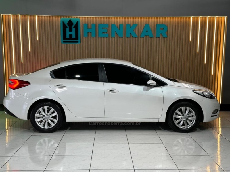 CERATO 1.6 SX3 16V GASOLINA 4P AUTOMÁTICO - 2016 - CAMPO BOM