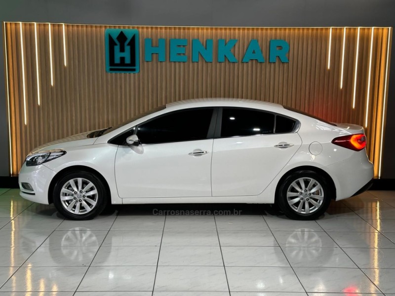 CERATO 1.6 SX3 16V GASOLINA 4P AUTOMÁTICO - 2016 - CAMPO BOM