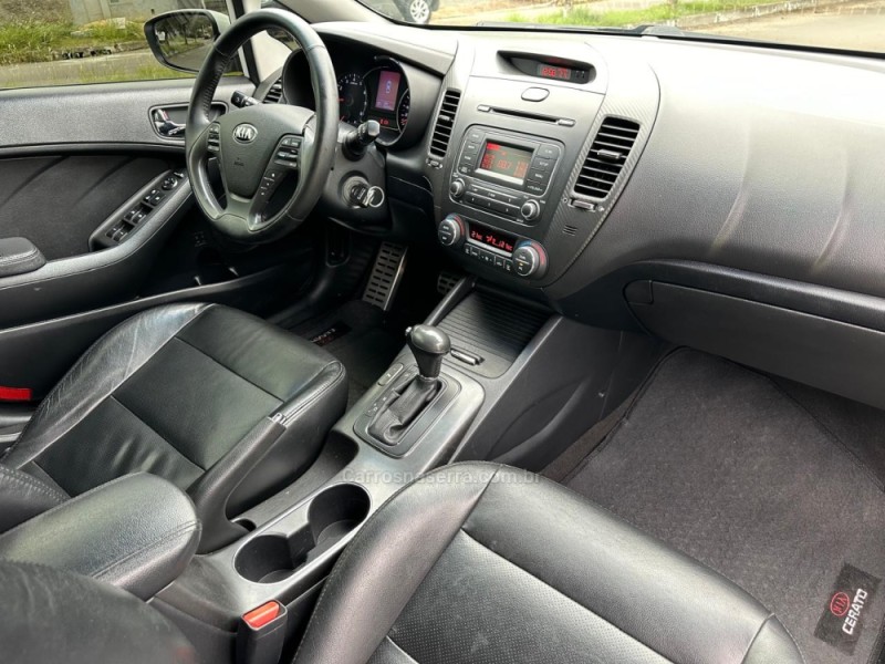 CERATO 1.6 SX3 16V GASOLINA 4P AUTOMÁTICO - 2015 - CAMPO BOM