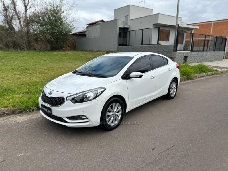 CERATO 1.6 SX3 16V GASOLINA 4P AUTOMÁTICO - 2015 - CAMPO BOM
