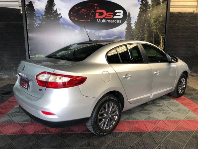 FLUENCE 2.0 DYNAMIQUE PLUS 16V FLEX 4P AUTOMÁTICO - 2017 - CAXIAS DO SUL