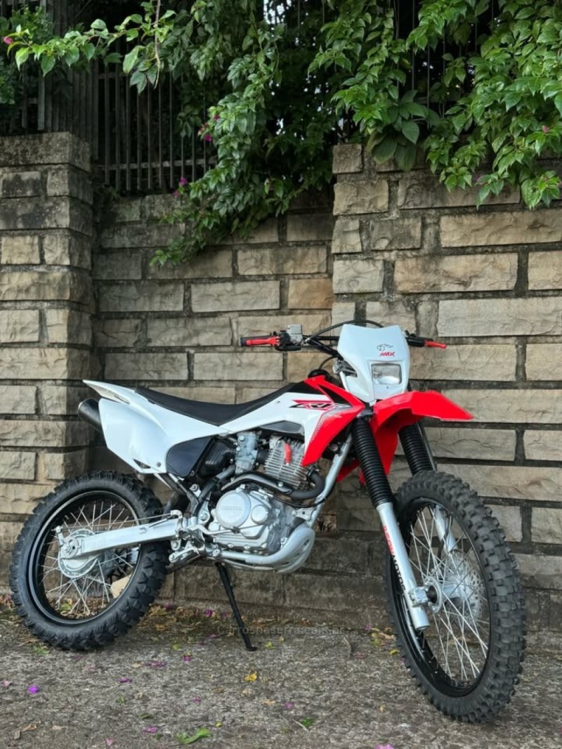 CRF 230F  - 2014 - LAJEADO