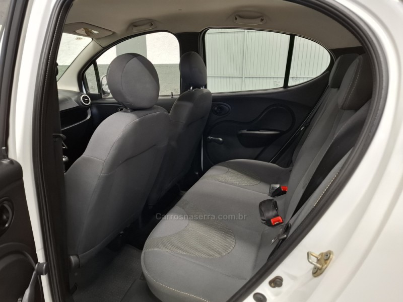QQ 1.0 MPFI LOOK 12V GASOLINA 4P MANUAL - 2018 - BENTO GONçALVES