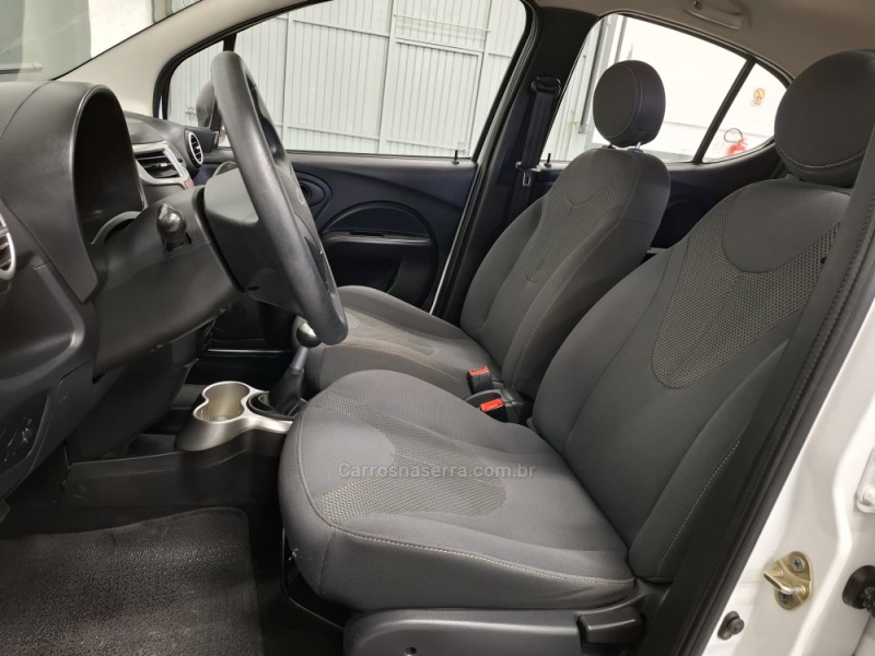 QQ 1.0 MPFI LOOK 12V GASOLINA 4P MANUAL - 2018 - BENTO GONçALVES