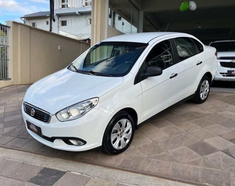 GRAND SIENA 1.6 16V FLEX 4P MANUAL - 2017 - NOVA PETRóPOLIS