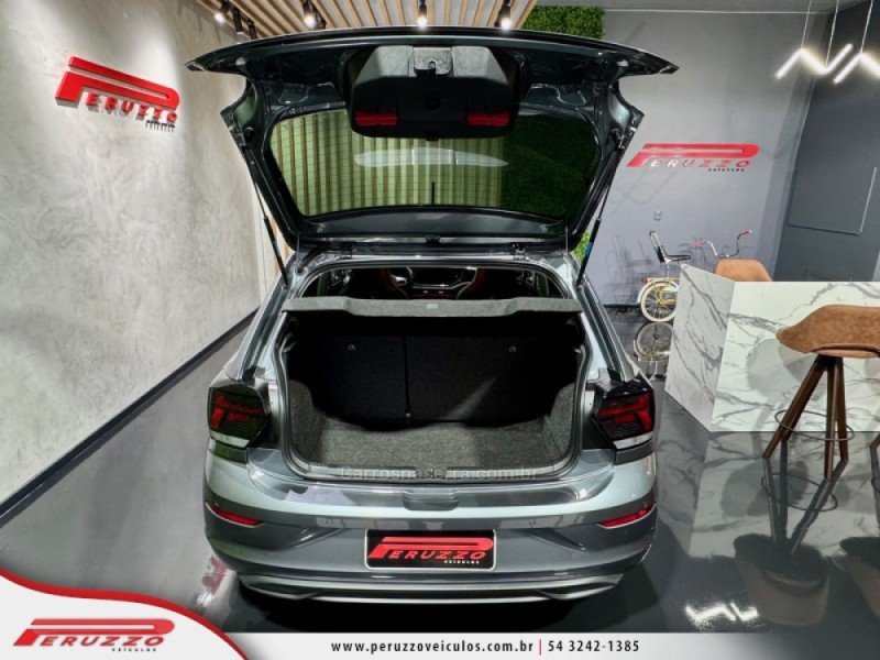 POLO 1.0	200 TSI HIGHLINE AUTOMÁTICO  - 2024 - NOVA PRATA