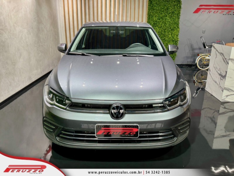 POLO 1.0	200 TSI HIGHLINE AUTOMÁTICO  - 2024 - NOVA PRATA