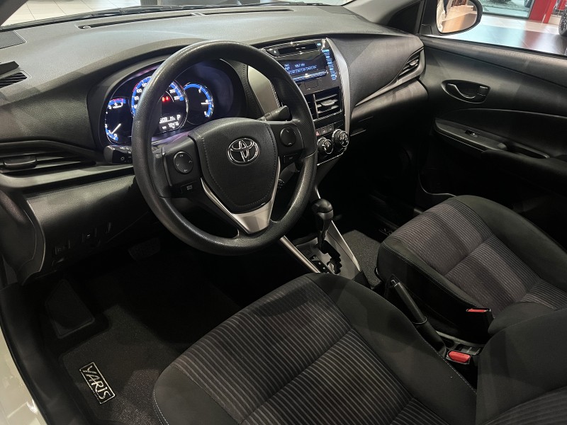 YARIS 1.5 16V FLEX SEDAN XL MULTIDRIVE3 - 2020 - FARROUPILHA