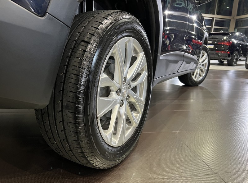 TRACKER 1.0 12V LTZ TURBO FLEX 4P AUTOMÁTICO - 2023 - FARROUPILHA