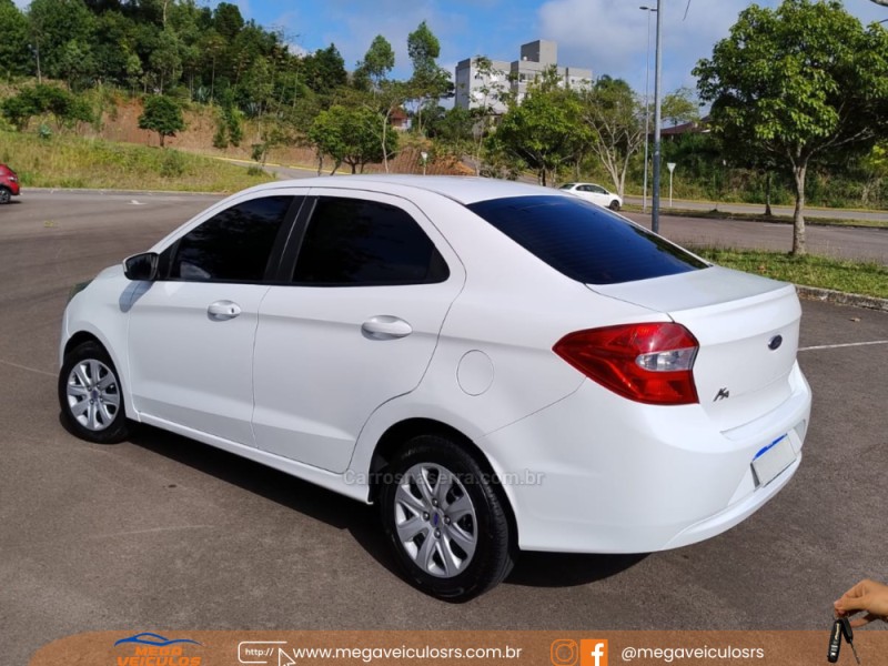 KA 1.5 SE SEDAN 16V FLEX 4P MANUAL - 2017 - BENTO GONçALVES