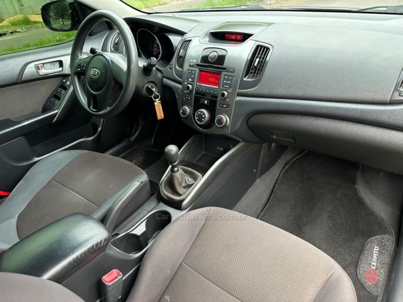 CERATO 1.6 SX 16V FLEX 4P MANUAL - 2011 - CAMPO BOM