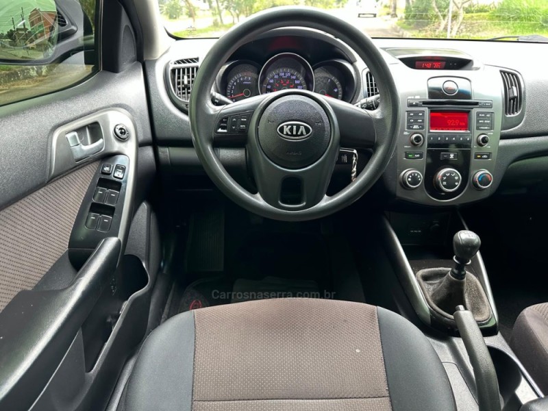 CERATO 1.6 SX 16V FLEX 4P MANUAL - 2011 - CAMPO BOM