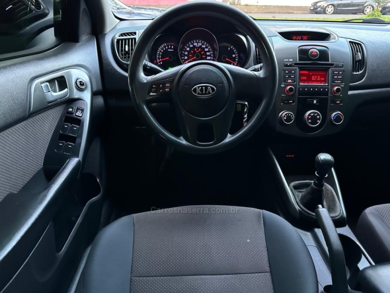 CERATO 1.6 SX 16V FLEX 4P MANUAL - 2011 - CAMPO BOM