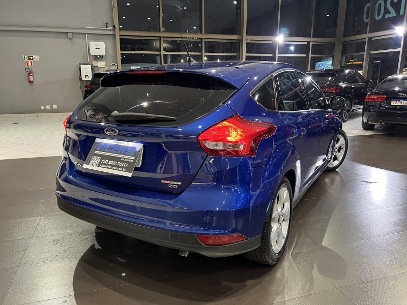 FOCUS 2.0 SE PLUS 16V FLEX 4P AUTOMÁTICO - 2016 - FARROUPILHA