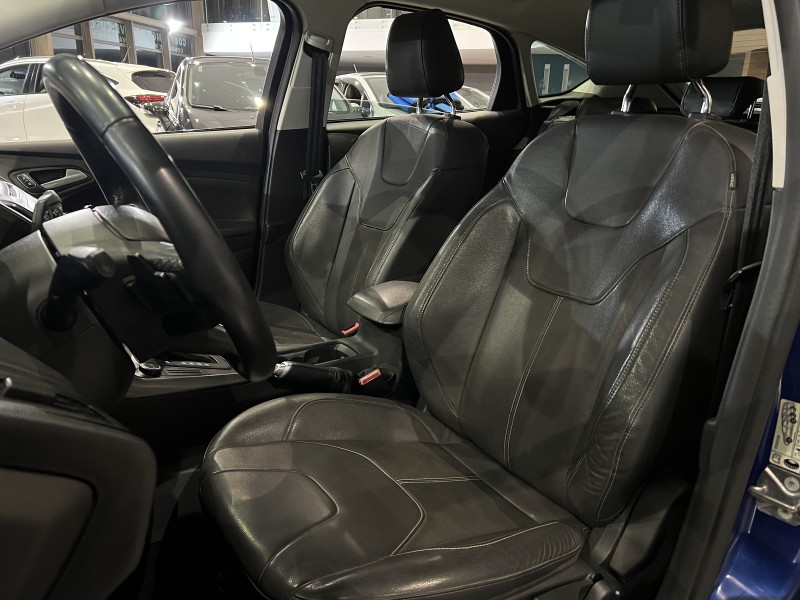 FOCUS 2.0 SE PLUS 16V FLEX 4P AUTOMÁTICO - 2016 - FARROUPILHA