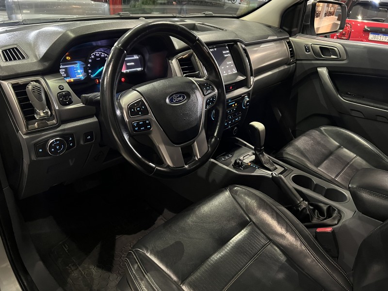 RANGER 3.2 XLT 4X4 CD 20V DIESEL 4P AUTOMÁTICO - 2018 - FARROUPILHA