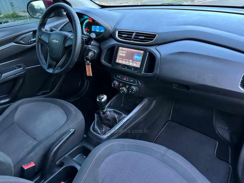 ONIX 1.4 MPFI LT 8V FLEX 4P MANUAL - 2015 - CAMPO BOM