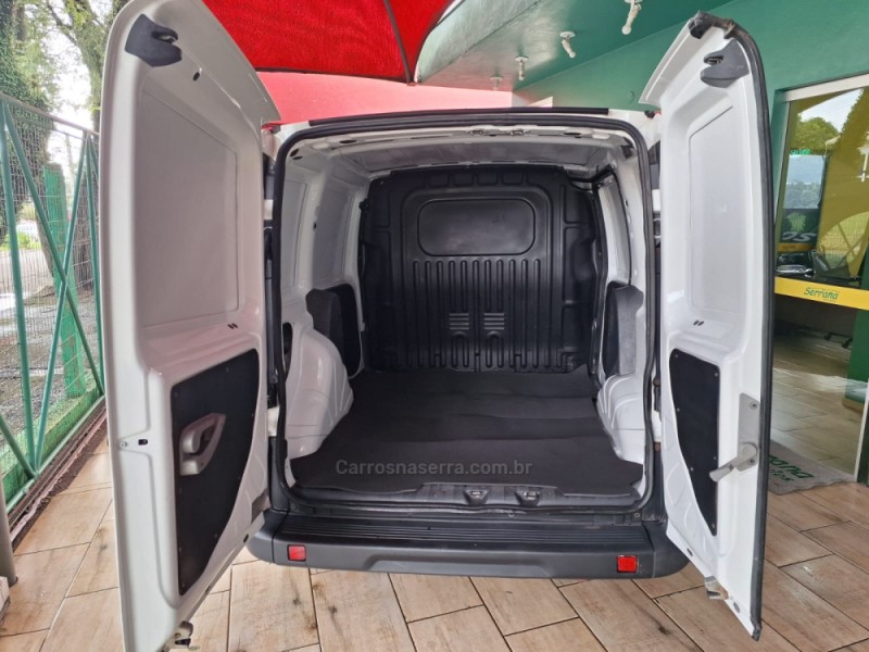 DOBLÓ 1.8 MPI CARGO 8V FLEX 4P MANUAL - 2013 - DOIS IRMãOS