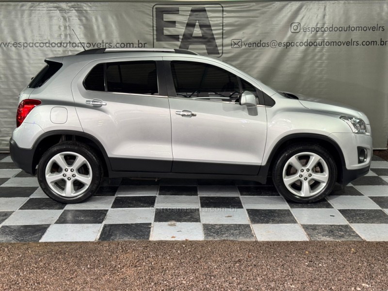 TRACKER 1.8 MPFI LTZ 4X2 16V FLEX 4P AUTOMÁTICO - 2015 - NOVA PRATA