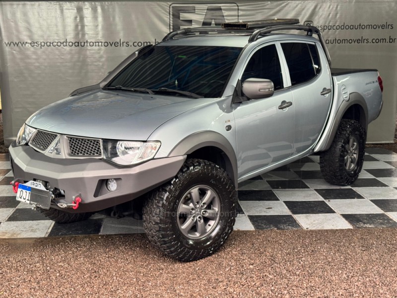 l200 savana 3.2 4x4 16v turbo intercooler diesel 4p automatico 2018 nova prata