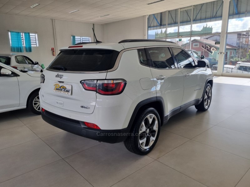 COMPASS 2.0 16V FLEX LONGITUDE AUTOMÁTICO - 2019 - VACARIA
