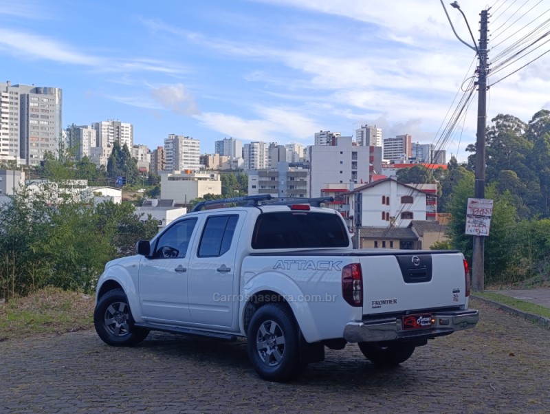 FRONTIER 2.5 SV ATTACK 4X4 CD TURBO ELETRONIC DIESEL 4P MANUAL - 2015 - CAXIAS DO SUL