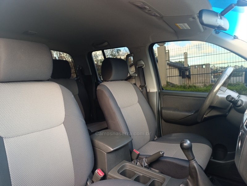 FRONTIER 2.5 SV ATTACK 4X4 CD TURBO ELETRONIC DIESEL 4P MANUAL - 2015 - CAXIAS DO SUL