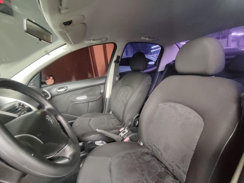 207 1.4 SEDAN XR PASSION 8V FLEX 4P MANUAL - 2011 - CAXIAS DO SUL