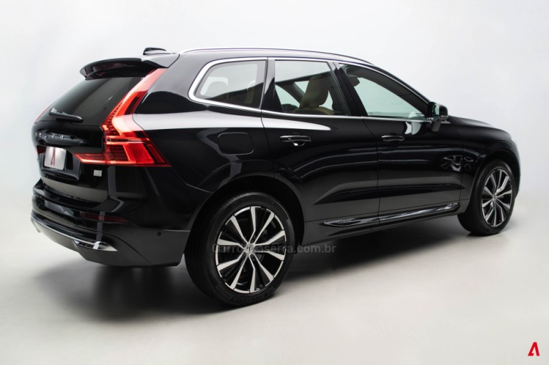 XC60 2.0 T8 ULTIMATE AWD HIBRIDO 4P AUTOMÁTICO - 2023 - GARIBALDI